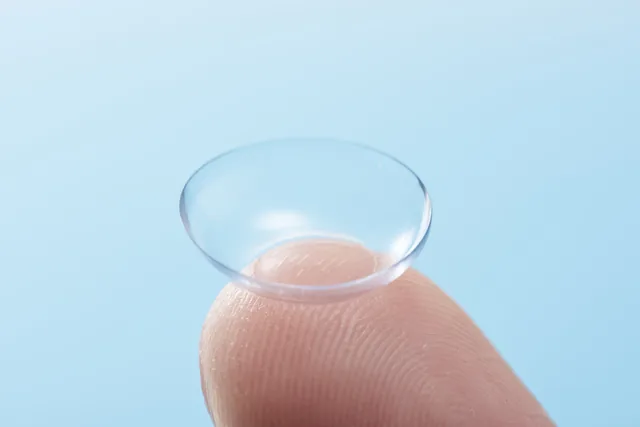 オルソケラトロジーのコンタクトレンズ